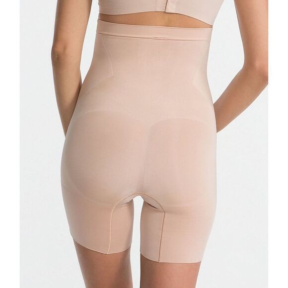 ✨Spanx OnCore High-Waisted Mid-Thigh Cream Sz M Shaper✨ - Picture 3 of 8